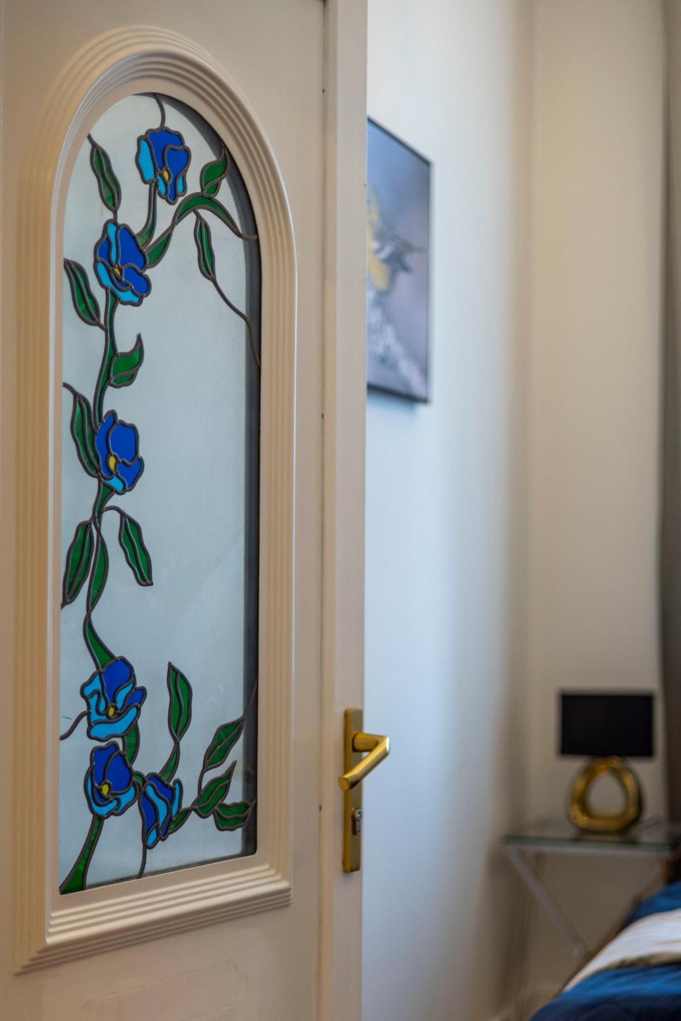 Luxury Quentin 3 Bedrm, 2 Bathrm Apartman