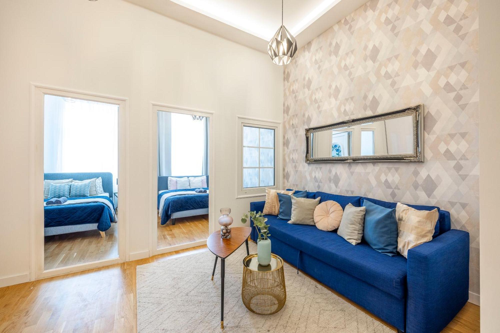 Luxury Quentin 3 Bedrm, 2 Bathrm Апартаменти